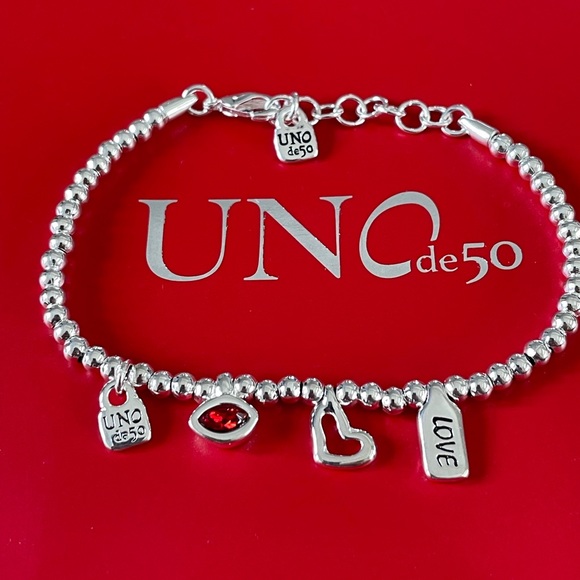 Uno de 50 Bracelet - I am waiting 4U - Red Crystal - BN - Picture 4 of 13